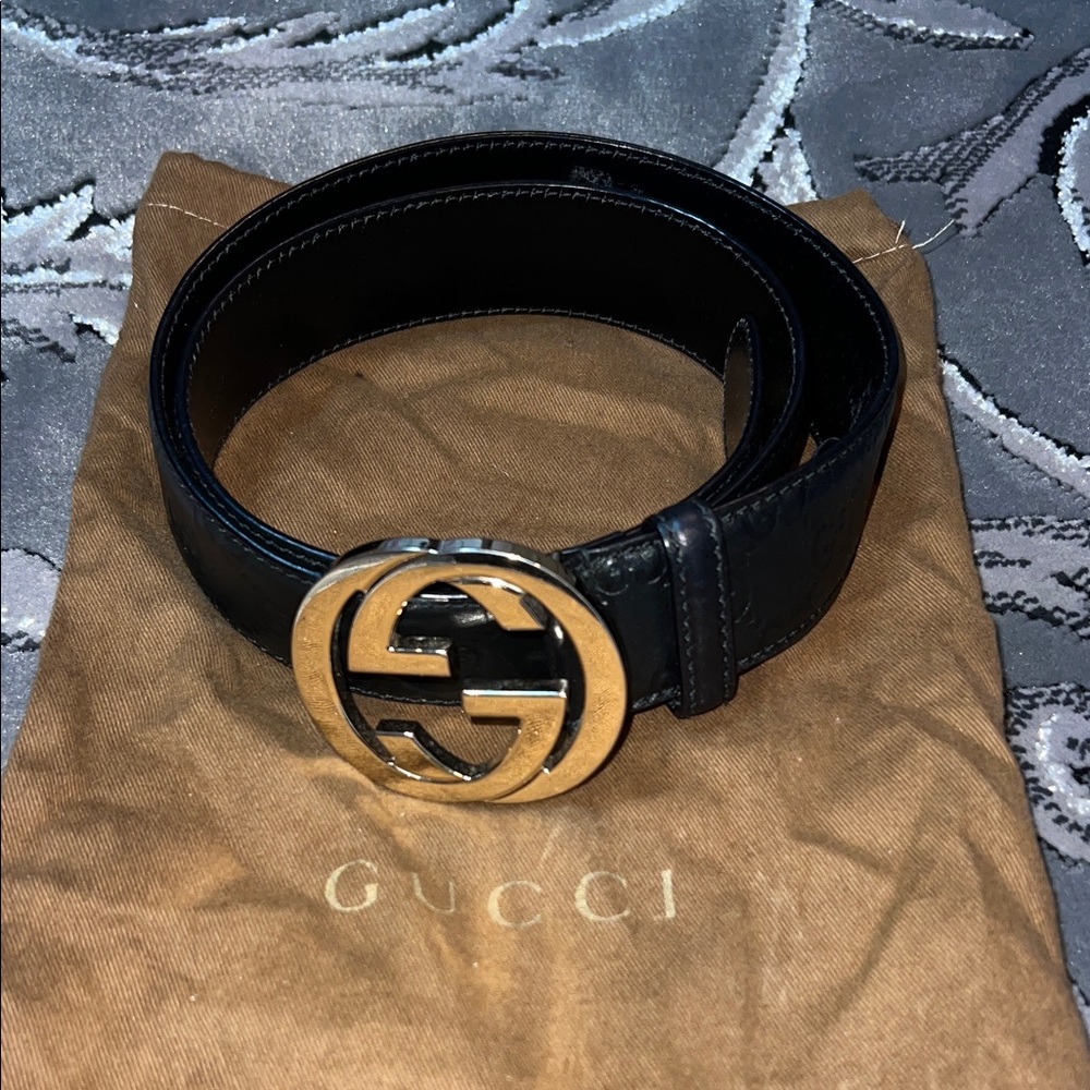 Gucci Black Leather Belt with Gold Double G Buckle